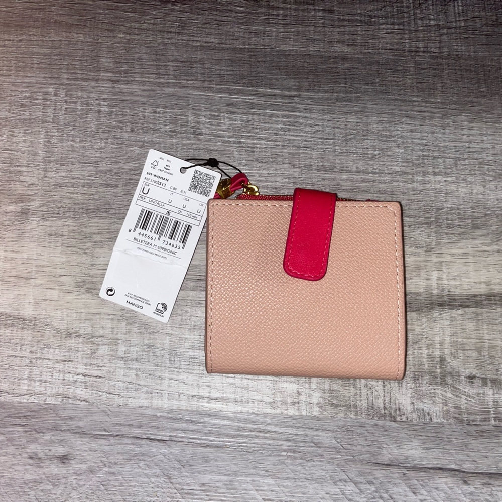 NWT Mango Wallet